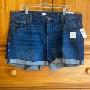 Old Navy Boyfriend Style Jean Shorts Size 16